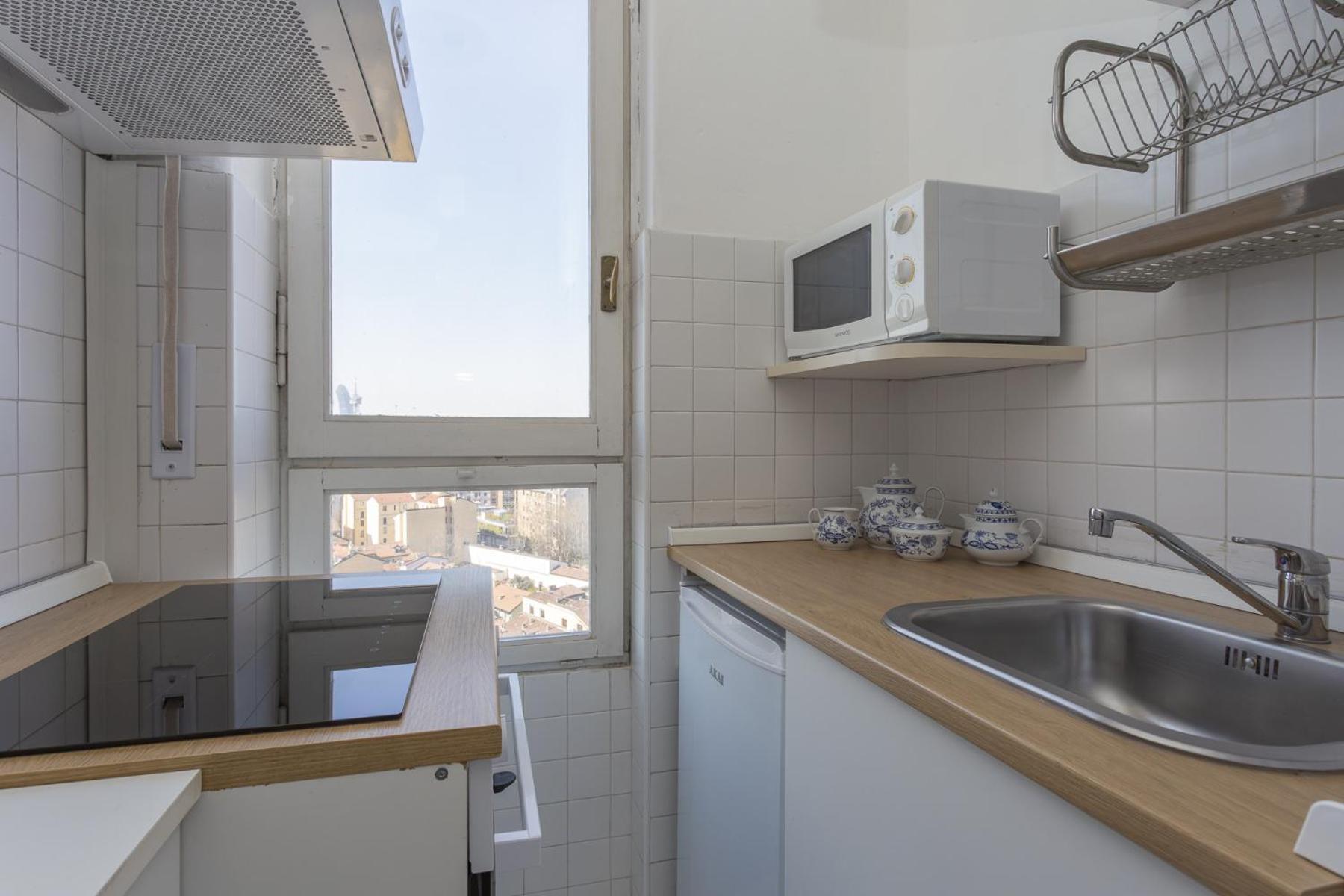 Skyline View Biancamano 1 Bdr With Balcony By Rentopolis Milan Exterior photo