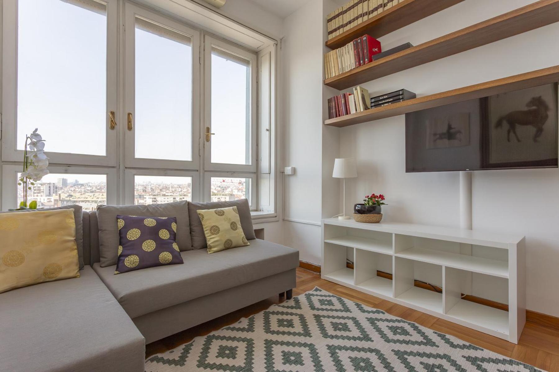 Skyline View Biancamano 1 Bdr With Balcony By Rentopolis Milan Exterior photo